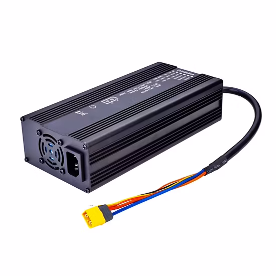 Factory Direct Sale 84V 40A 3600W Charger for 20s 72V 74V Li-ion/Lithium Polymer Battery for Electric Tools/Wireless Monitoring/EV /Scooter/Solar